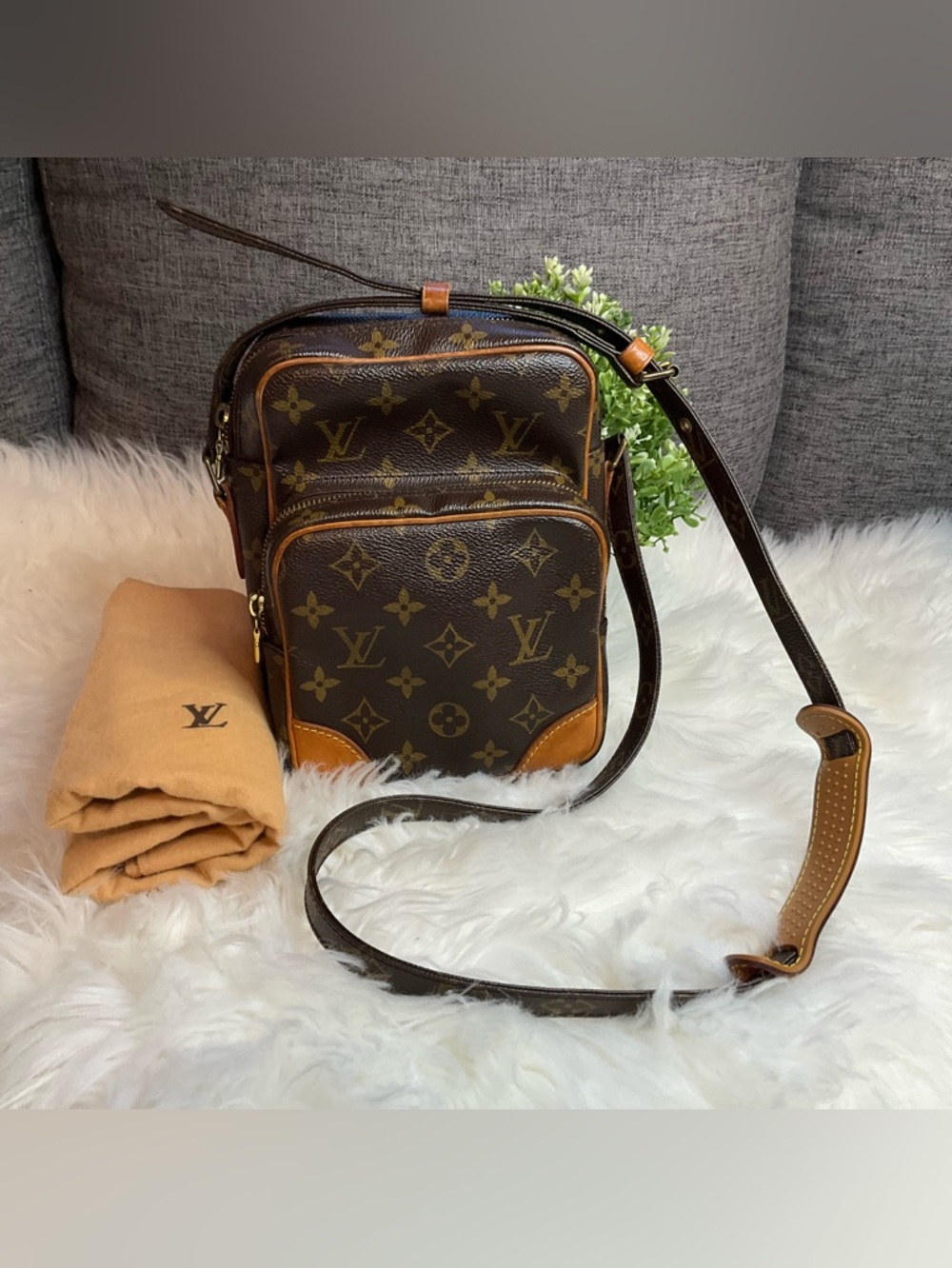 Louis Vuitton Monogram Amazon Shoulder Bag